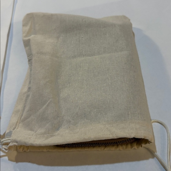 NWT &COA & dust bag Chloe Tan Leather Wallet - Picture 9 of 9